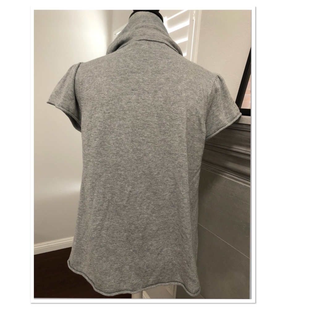 Short sleeve sweater with cowl neck - Picture 3 of 3